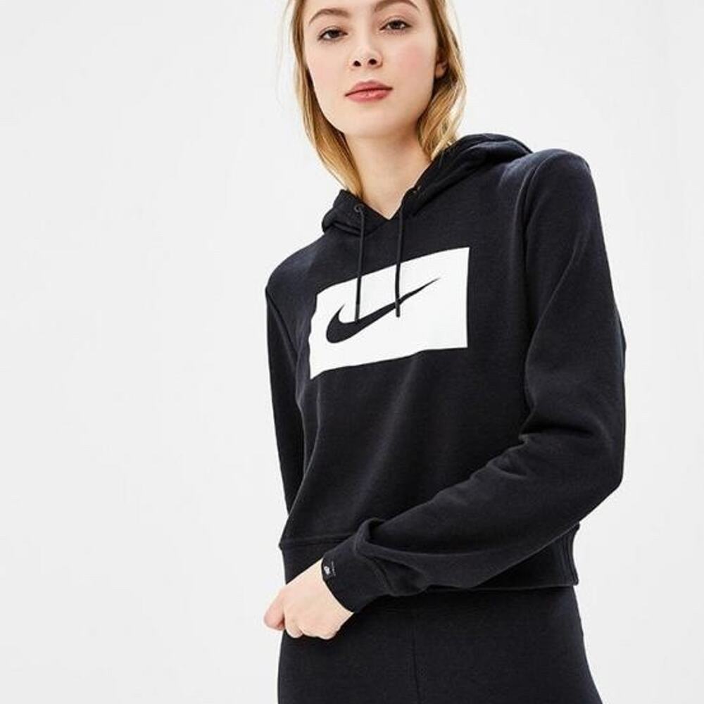 LIKE NEW - Nike Sportswear Essential Cropped Hoodie – Black, Women’s